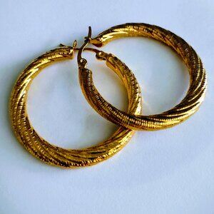 Elegant hoop earrings, gold-plated stainless steel,